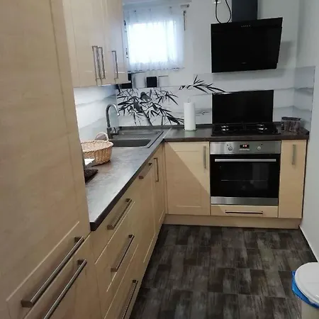 In 41050 Ferienhaus Balatonkeresztúr